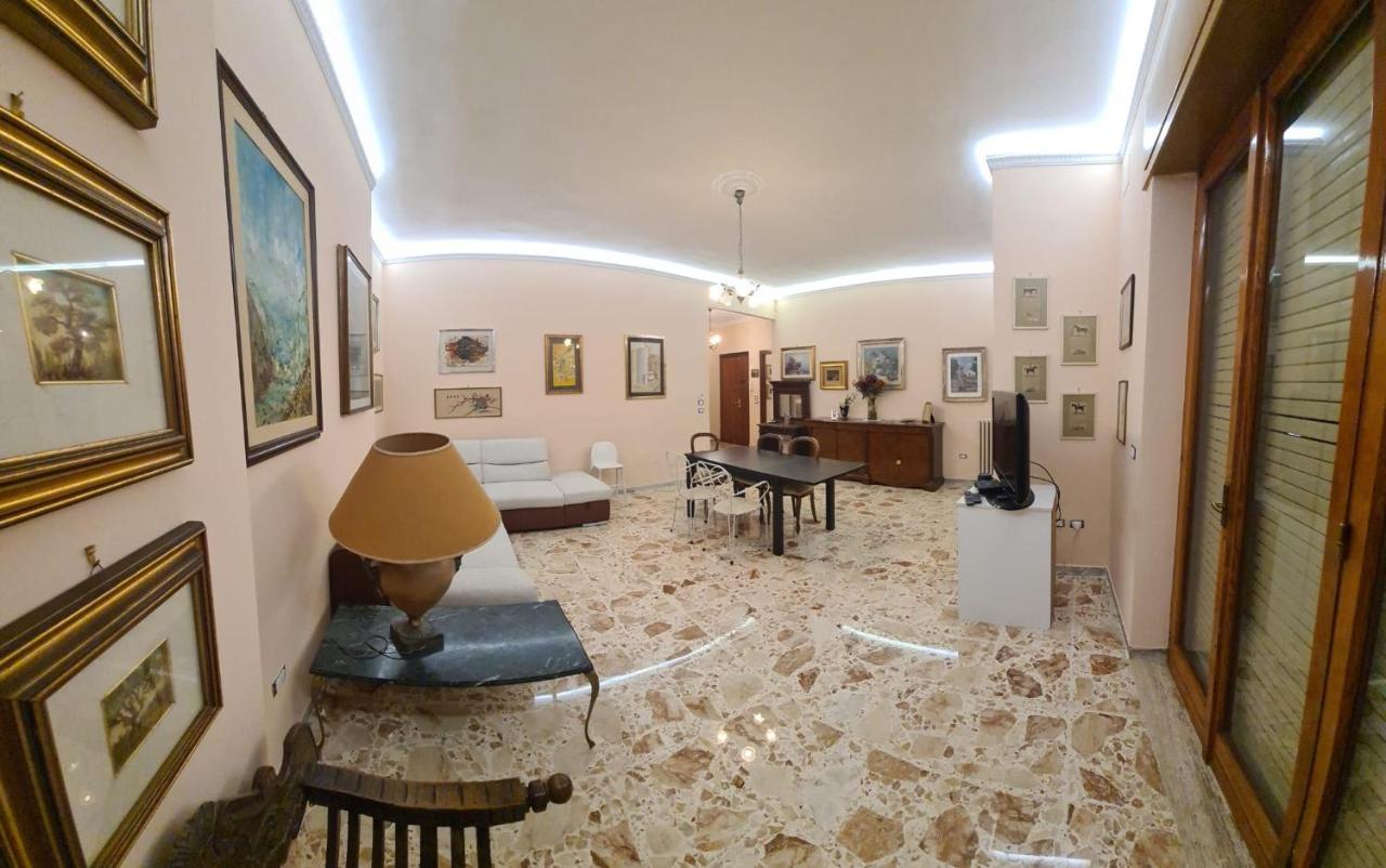 Ferienwohnung Casa Antonia Lecce Exterior foto